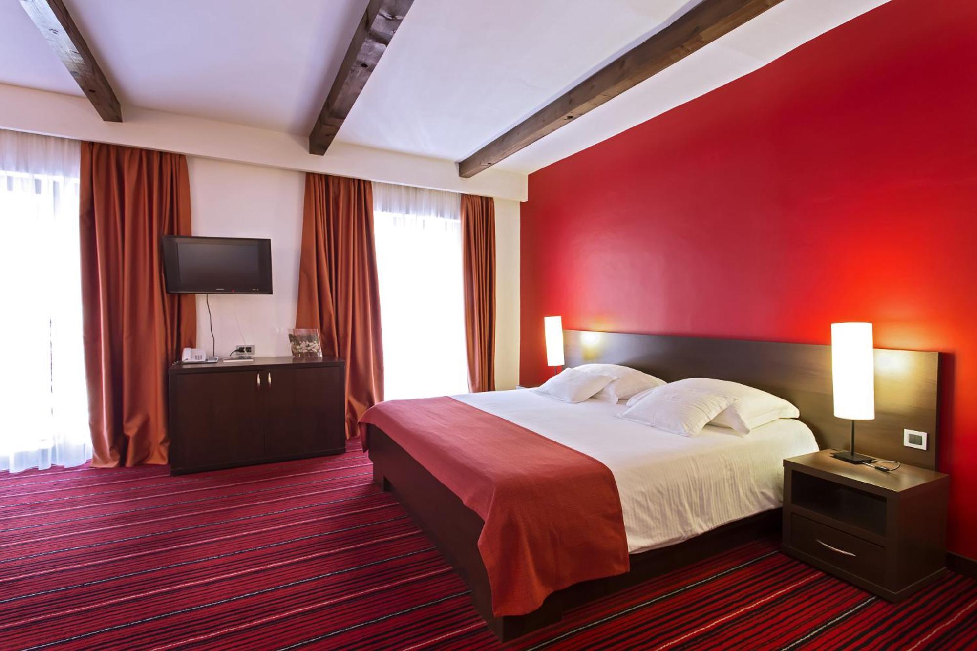 Hotel Villa Donat Sveti Filip i Jakov Ruang foto